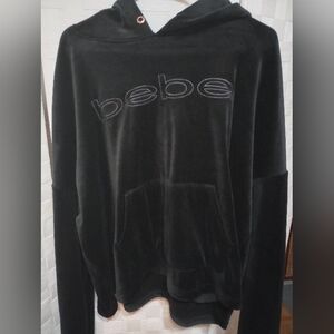 Black bebe sweatshirt with front middle hand warmer and hoodie size 3X